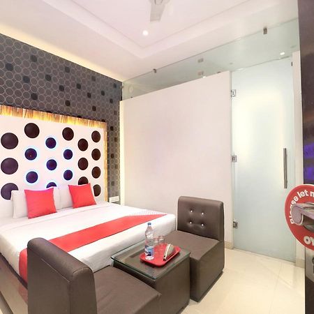 Oyo 14829 Hotel J Cruise Ludhiana Zewnętrze zdjęcie