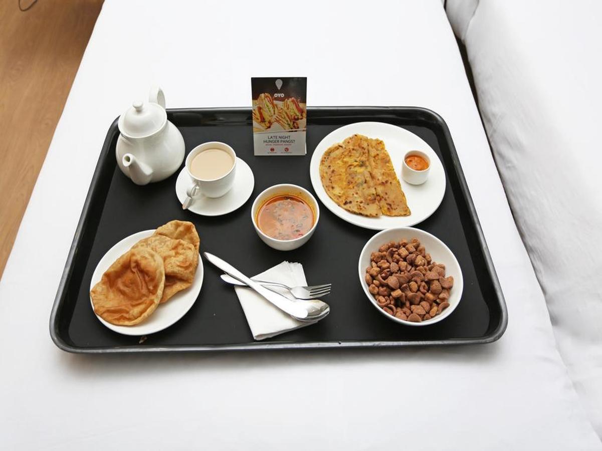 Oyo 14829 Hotel J Cruise Ludhiana Zewnętrze zdjęcie